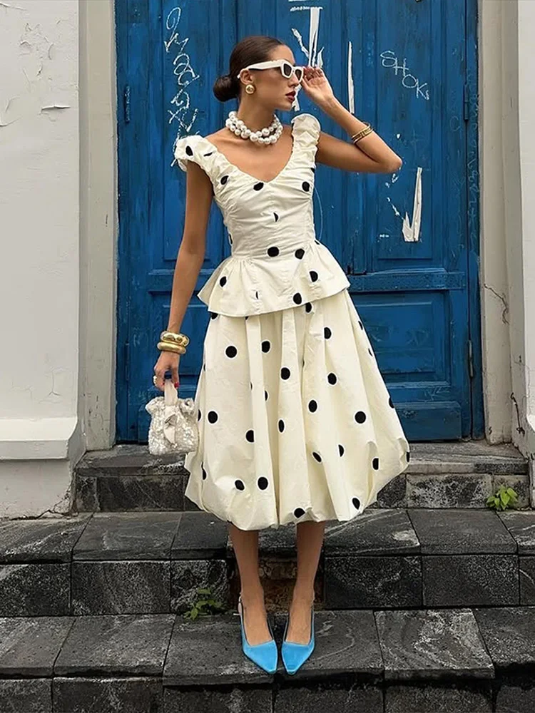 Elegant Polk Dot Women's Vest  - Men'S Formal Beach Wear 评论和价格